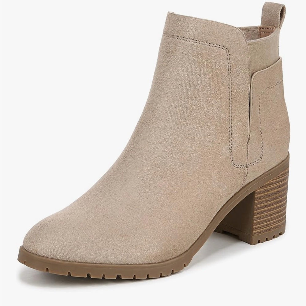 LifeStride Maggie Block Heel Ankle Booties
